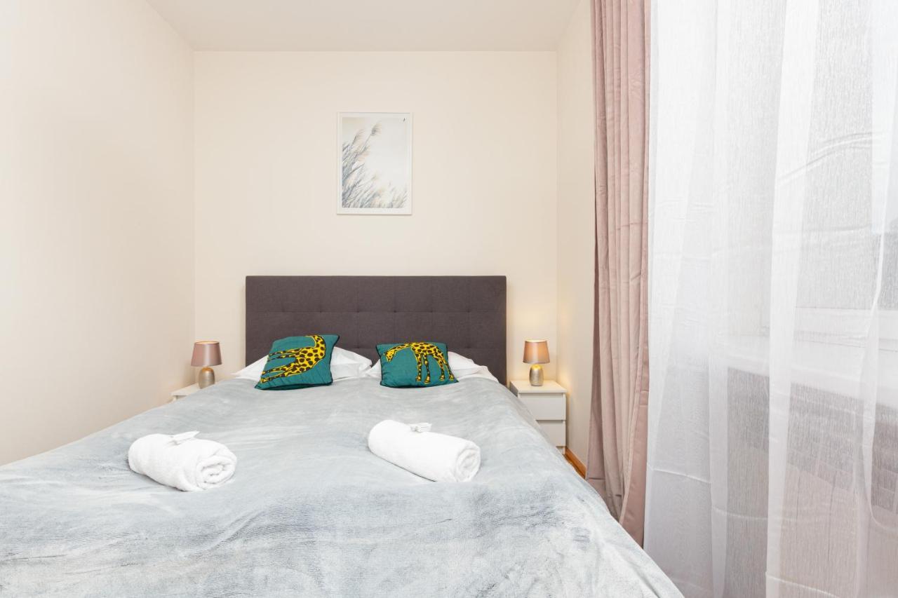 City Center Apartment Elektoralna By Noclegi Renters Warszawa Eksteriør bilde