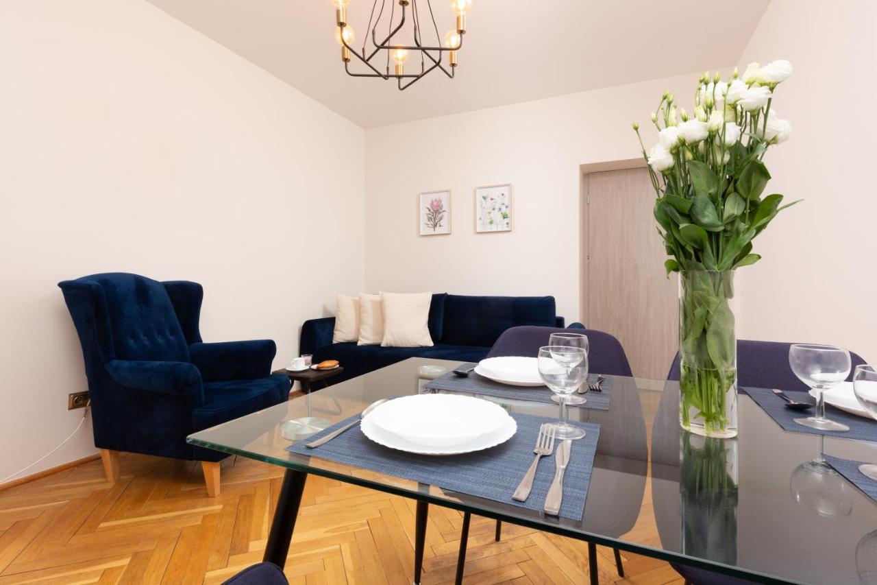 City Center Apartment Elektoralna By Noclegi Renters Warszawa Eksteriør bilde